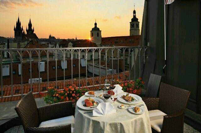 Grand Hotel Bohemia, výhled z terasy hotelového pokoje