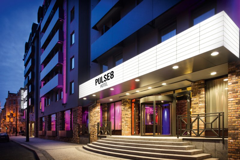 JAN HOTELS expanduje a přebírá Pentahotel Prague