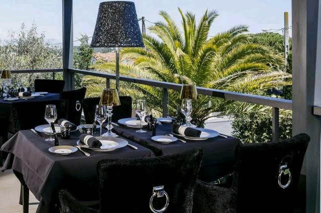 https://www.restaurant-paloma-mougins.com