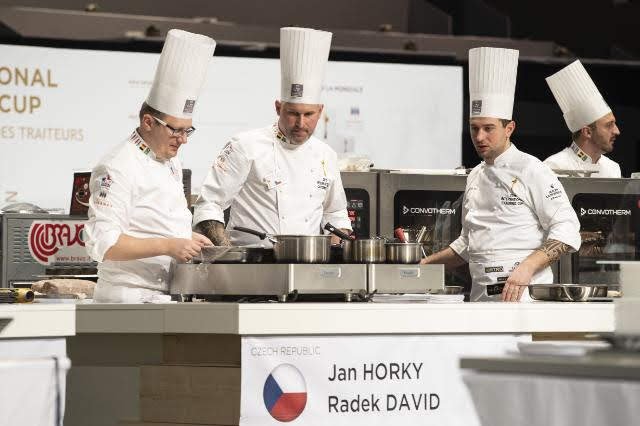 Český tým získal v Lyonu cenu za nejlepší jídlo z vepřového