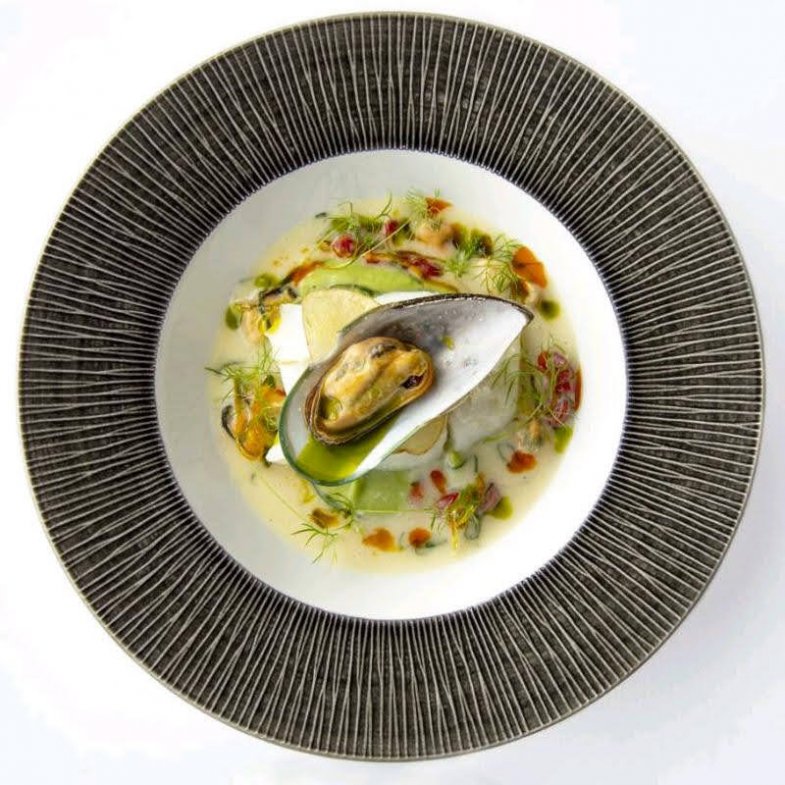 Dílo šéfkuchaře Tomáše Lachmana z restaurace OBLACA.jpg Dílo šéfkuchaře Tomáše Lachmana z restaurace OBLACA