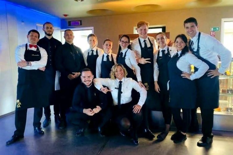 Tým restaurace OBLACA.jpg Tým restaurace OBLACA