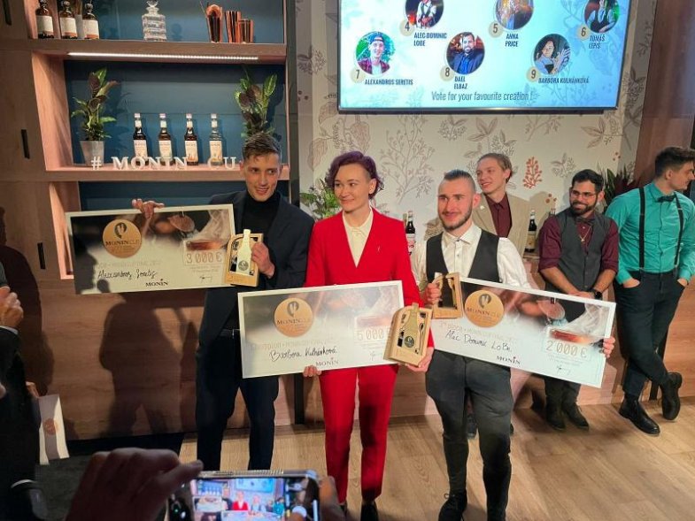 Bára Kulhanková vítězkou světového finále Monin Cupu.jpg Bára Kulhanková vítězkou světového finále Monin Cupu!