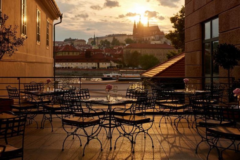 Letní vibe ve Four Seasons Hotel Prague