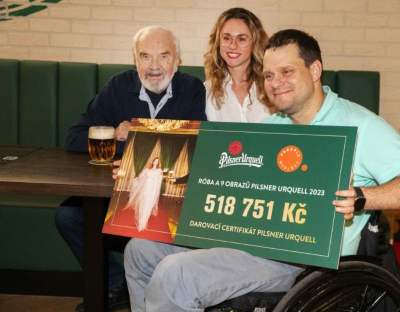 Tradiční charitativní aukce Pilsner Urquell pro Centrum Paraple letos vynesla téměř 520 tisíc korun, foto Plzeňský Prazdroj