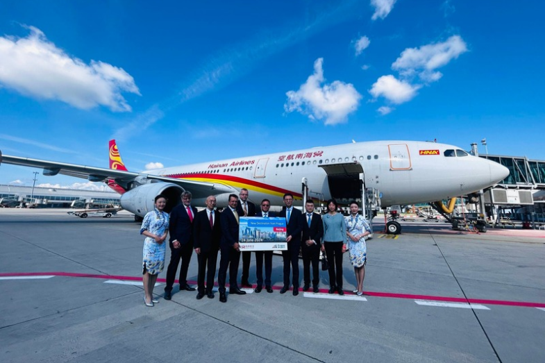 Od 24. června 2024 má Praha opět přímé letecké spojení s pevninskou Čínou, foto facebook Hainan Airlines Global