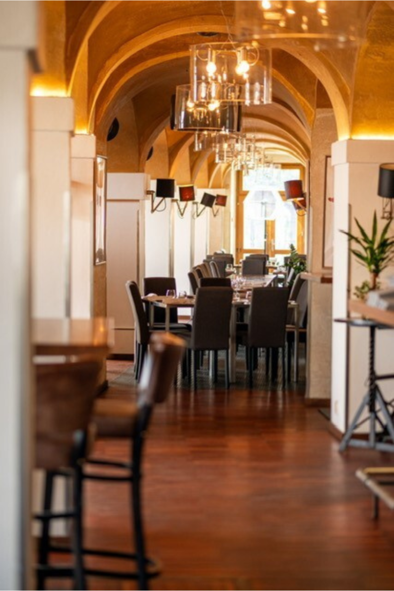 Restaurace BRICK’S na břehu Vltavy na Malé Straně je vyhledávaným místem vysoké gastronomie šéfkuchaře Pavla Sapíka, foto Restaurace BRICK'S