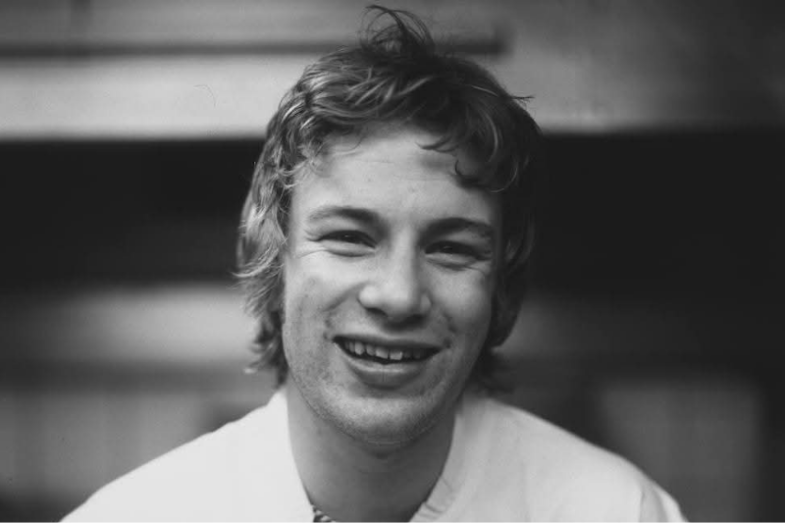 Jamie Oliver v počátcích své televizní kariéry, foto: Facebook Jamieho Olivera.png Jamie Oliver v počátcích své televizní kariéry, foto: Facebook Jamieho Olivera